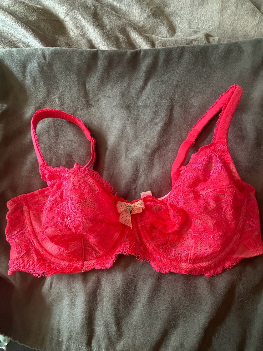 Victoria’s Secret Body by Victoria Unlined Demi Bra, size 36D